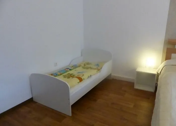 Zur Alten Eiche Appartement *